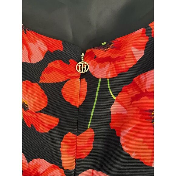 Tommy Hilfiger Women’s 14 Sleeveless Black/Red Floral Proint Dress - Picture 4 of 8